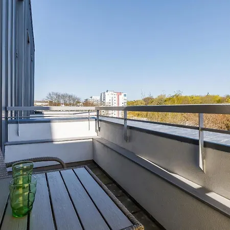 Mezzanine In 5 Star With Swimming Pool By Renters Апарт-отель Колобжег