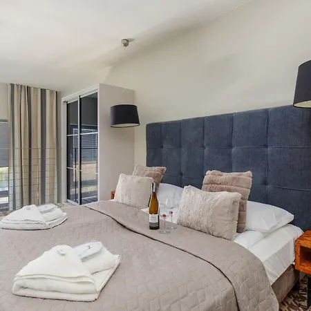 Mezzanine In 5 Star With Swimming Pool By Renters Kolberg