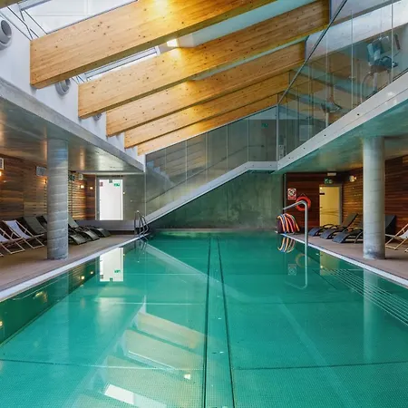 Mezzanine In 5 Star With Swimming Pool By Renters Aparthotel *