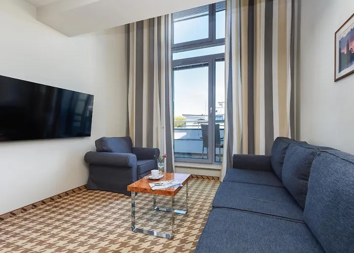 Hotel apartamentowy Mezzanine In 5 Star With Swimming Pool By Renters Kołobrzeg